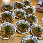 今日のお昼は…？